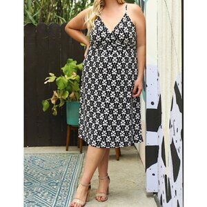 women’s Gilli Plus Size  Black White Printed Spaghetti Strap Midi Dress Bohemian